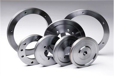 Pot folosi o unealtă de șlefuit pentru sticla aparatului pe sticlă cu un stra...